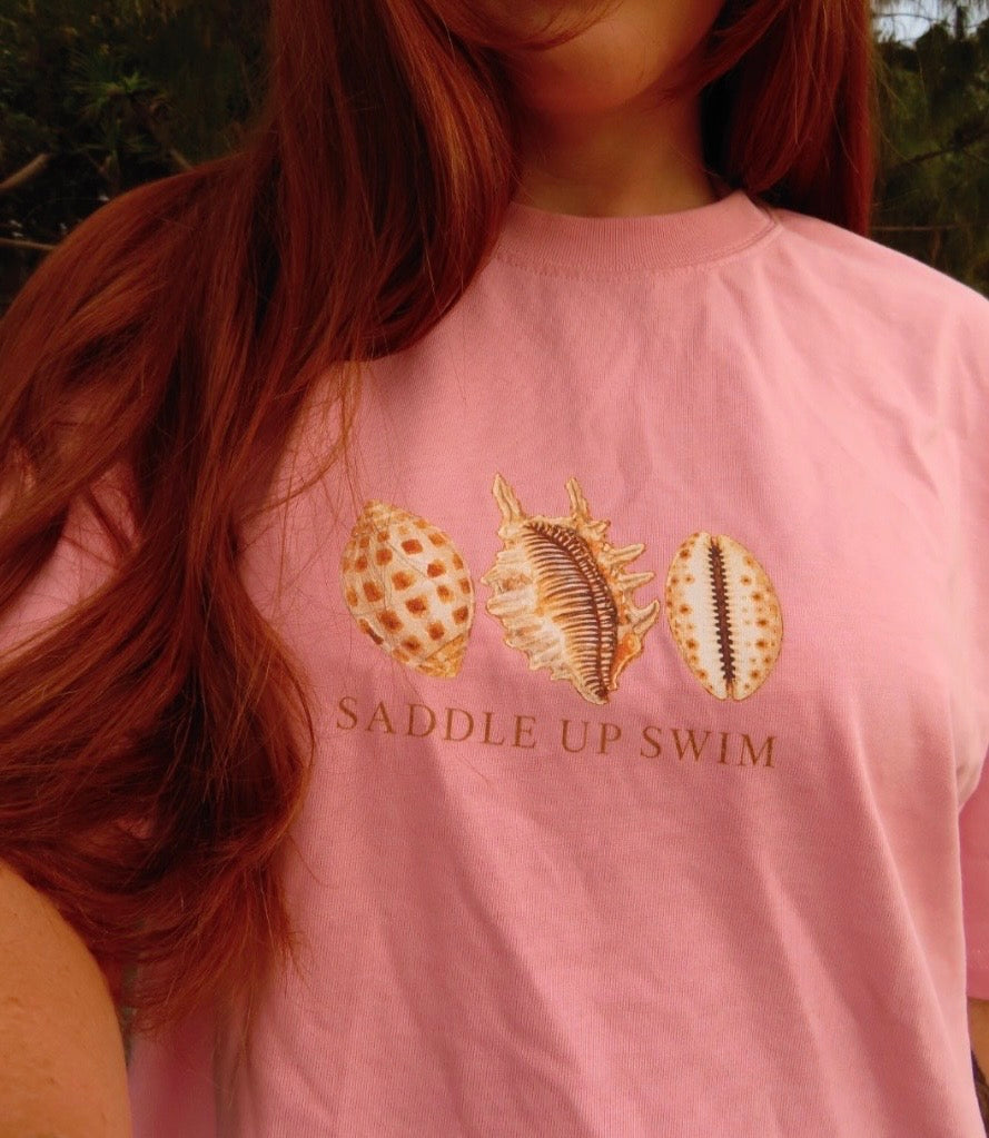 Shell Hunt Tee